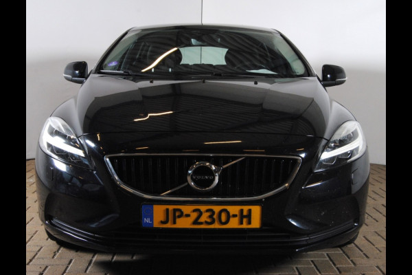 Volvo V40 2.0 T2 Momentum