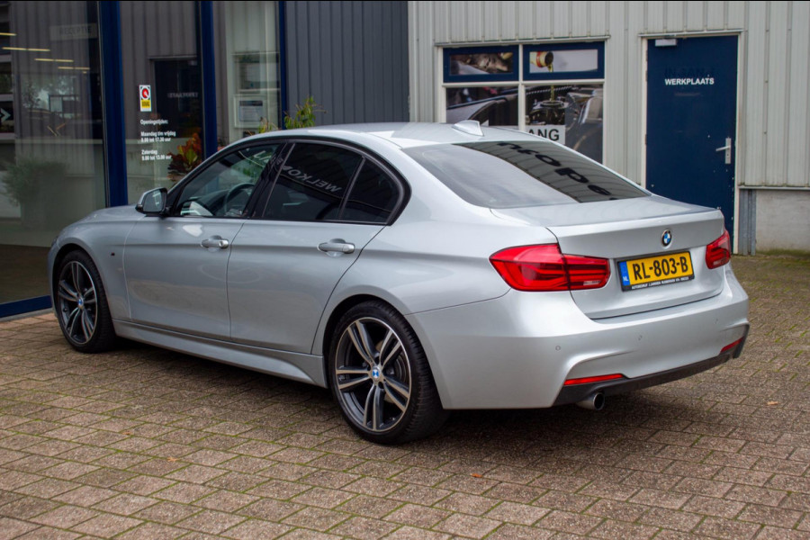 BMW 3 Serie 318i Corporate Lease Executive | Prijs rijklaar incl. 12 mnd garantie | M-pakket Lmv Navi Pdc Bluetooth Cruise Clima