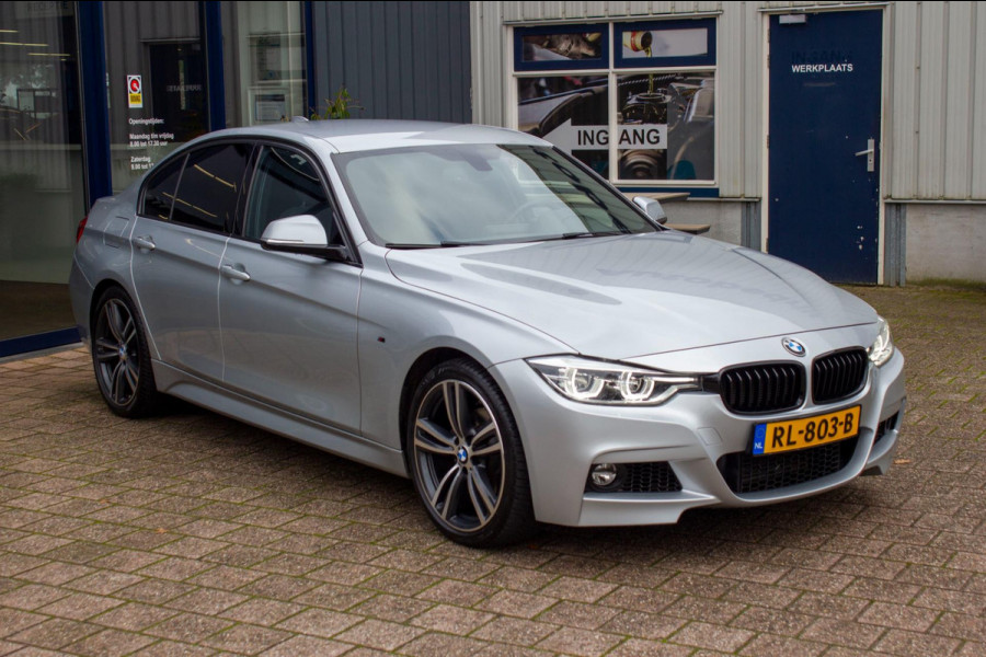 BMW 3 Serie 318i Corporate Lease Executive | Prijs rijklaar incl. 12 mnd garantie | M-pakket Lmv Navi Pdc Bluetooth Cruise Clima