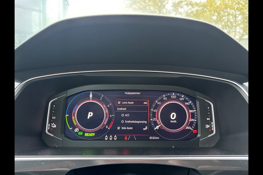 Volkswagen Tiguan 1.4 TSI eHybrid R-Line | PANO | KEYLESS | STOEL + STUURVERWARMING | RIJKLAARPRIJS INCL. 12 MND. BOVAGGARANTIE