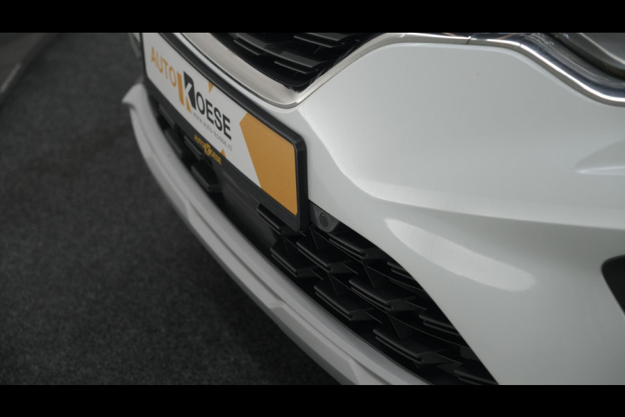 Renault Captur TCe 140 EDC Intens | Trekhaak | Camera | Adaptieve Cruise Control | Dodehoekdetectie