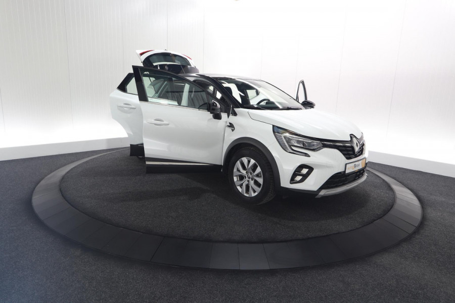 Renault Captur TCe 140 EDC Intens | Trekhaak | Camera | Adaptieve Cruise Control | Dodehoekdetectie