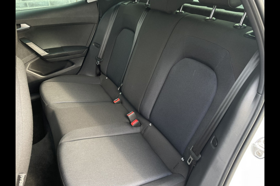 Seat Arona 1.0 TSI FR Business Connect | LED | ACC | Camera | Carplay | PDC