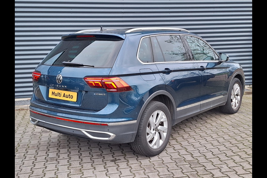 Volkswagen Tiguan 1.4 TSI eHybrid Elegance Plug In Hybrid 245pk PHEV | Panodak |  Trekhaak af Fabriek | Adaptive Cruise | Stuur/Stoel Verwarming | IQ Light | 18"L.M |  Carplay | 360 Camera |