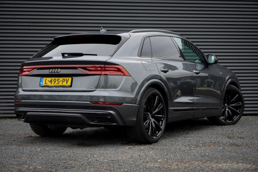 Audi Q8 60 TFSI e quattro Competition / Pano / Massage / HUD / Stoelkoeling / Trekhaak