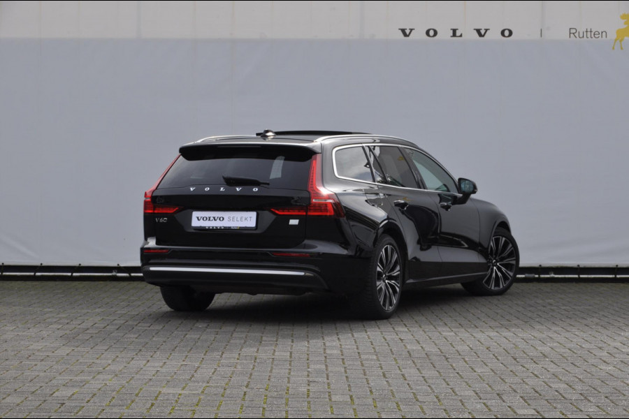 Volvo V60 T6 350pk Autmomaat Recharge AWD Plus Bright Pilot assist / Adaptive cruise control / Elektrische achterklep / Panoramadak / Keyless entry / Google services / Lederen bekleding /