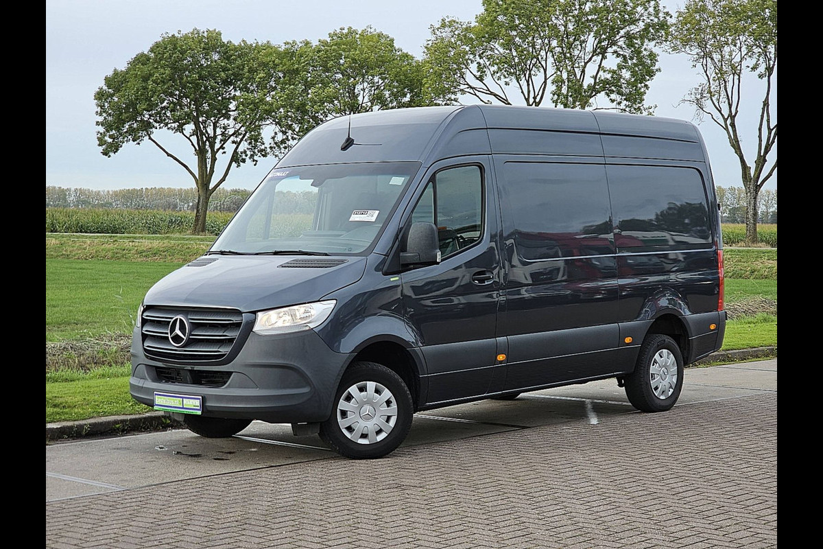 Mercedes-Benz Sprinter 316 2.2 CDI L2H2 Automaat, Airco, Mbux, 3.5T Trekhaak, Camera, Navi, Euro 6!