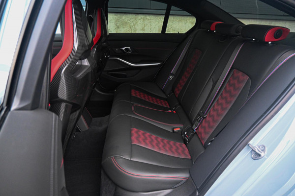 BMW 3 Serie M3 CS *Keramisch / Carbon in-/exterieur / Carbon Bucket Seats / Harman-Kardon / HUD / Laser Yellow Icons*