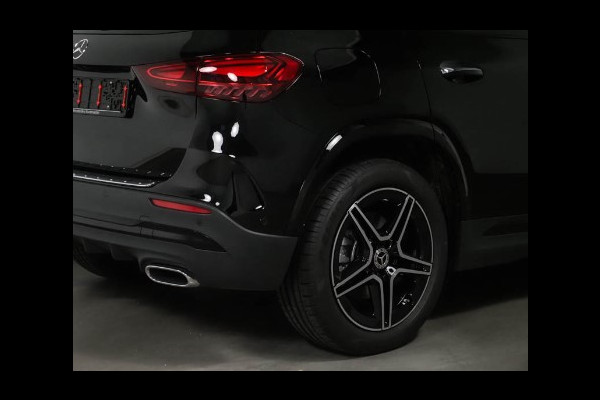 Mercedes-Benz GLA 250 e AMG Face Lift Plug-In Hybride | AMG Styling | Panorama Schuif-Kanteldak | Sfeerverlichting | 11 kW laden | Vol autom airco. | Inclusief 24 maanden MB Certified garantie voor Europa.