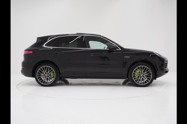 Porsche Cayenne 3.0 E-Hybrid | Panoramadak | Sport Chrono | 360 | BOSE | Memory