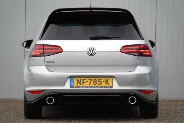 Volkswagen Golf 2.0 TSI GTI Clubsport / Schaalstoelen / 69dkm NAP / NL-Auto / Dynaudio / Camera / ACC