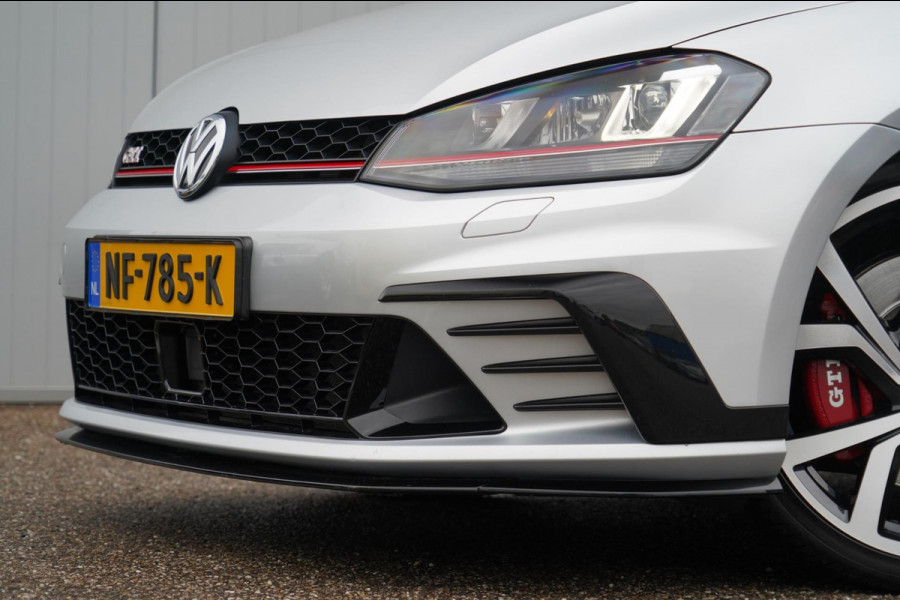 Volkswagen Golf 2.0 TSI GTI Clubsport / Schaalstoelen / 69dkm NAP / NL-Auto / Dynaudio / Camera / ACC