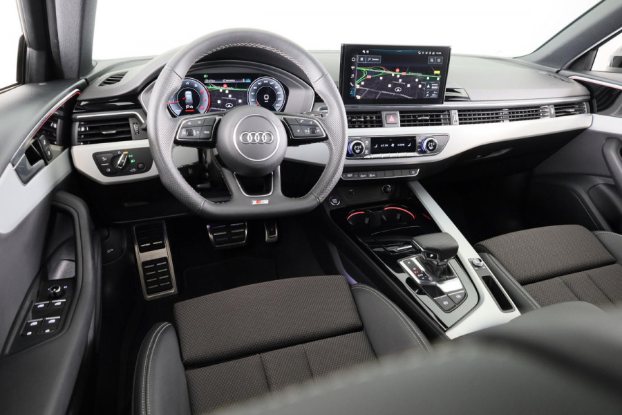 Audi A4 Avant 35 TFSI S-line Competition 150 pk S-tronic | Panoramadak | Verlengde garantie | Navigatie  | Parkeersensoren achter | Cruise control | Autom. airco (3 zones) |