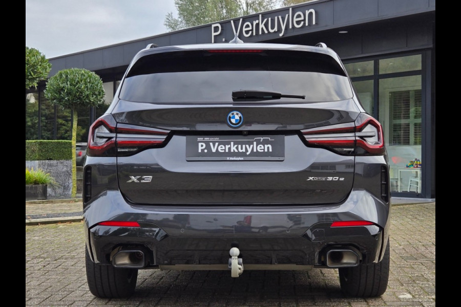 BMW X3 XDRIVE30E M SPORT I LASER I HEAD UP I TREKHAAK WEGKLAPBAAR I