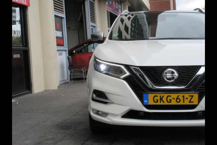 Nissan QASHQAI 1.3 DIG-T Tekna + Automaat Navi Camera Pano PDC