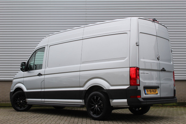 Volkswagen Crafter 35 2.0 TDI L3H3 177PK DSG | Nieuw | Led | Navigatie | Ergo stoel | Camera | 18 inch | Treeplanken | Betimmering