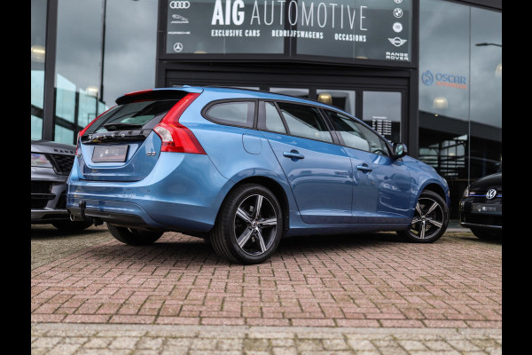 Volvo V60 2.0 D3 R-Design | Stoelverw. | Memory | PDC | Cruise Control | Trekhaak | Start-Stop