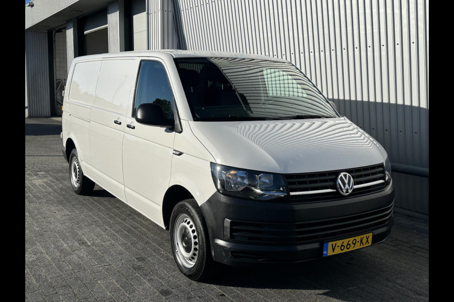 Volkswagen Transporter 2.0 TDI L2H1*A/C*CRUISE*3ZITS*TEL*TREKHAAK*