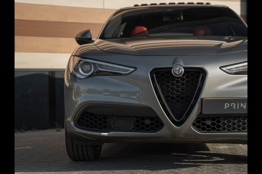 Alfa Romeo Stelvio 2.0T 280pk AWD Veloce | MY22 | Panoramadak | Harman/Kardon | Carplay | Trekhaak