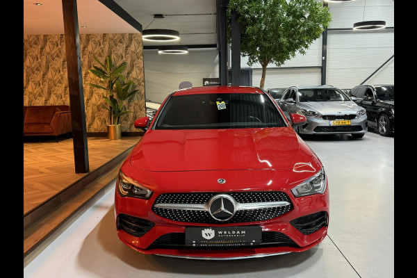 Mercedes-Benz CLA-Klasse Shooting Brake 180 AMG Edition Garantie Groot Scherm Xenon Alcantara Navi Carplay Rijklaar