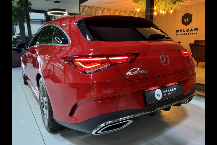 Mercedes-Benz CLA-Klasse Shooting Brake 180 AMG Edition Garantie Groot Scherm Xenon Alcantara Navi Carplay Rijklaar