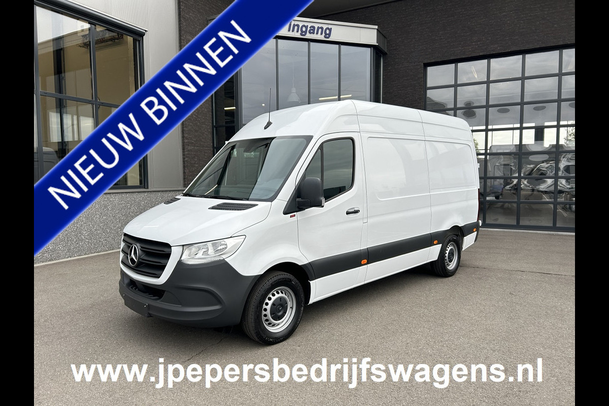 Mercedes-Benz Sprinter 317 CDI L2 H2 MBUX / Camera / Carplay navigatie / Cruise control / Airco / 270 Graden achterdeuren