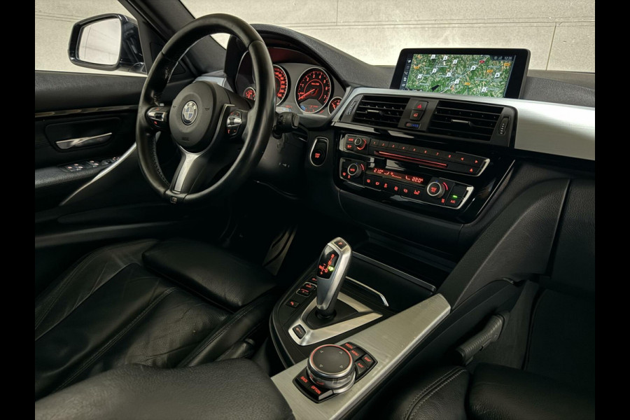 BMW 3-serie 330e M-Sport Pano Leer Navi Cruise PDC NAP