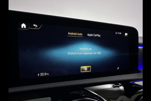 Mercedes-Benz A-Klasse 250 e AMG Night Edition Plug in Hybrid 218pk PHEV | Alcantara Sportstoelen | MBUX Widescreen | Sfeerverlichting | Apple Carplay | Camera |