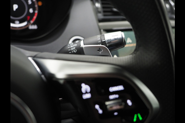 Jaguar E-Pace 1.5 P300e AWD R-Dynamic | Meridian | Adaptive Cruise | 360 | Memory | Trekhaak