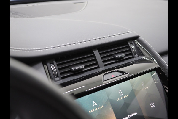 Jaguar E-Pace 1.5 P300e AWD R-Dynamic | Meridian | Adaptive Cruise | 360 | Memory | Trekhaak