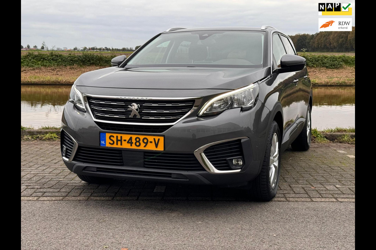 Peugeot 5008 1.2 PureTech Blue Lease Executive 7p. koopje