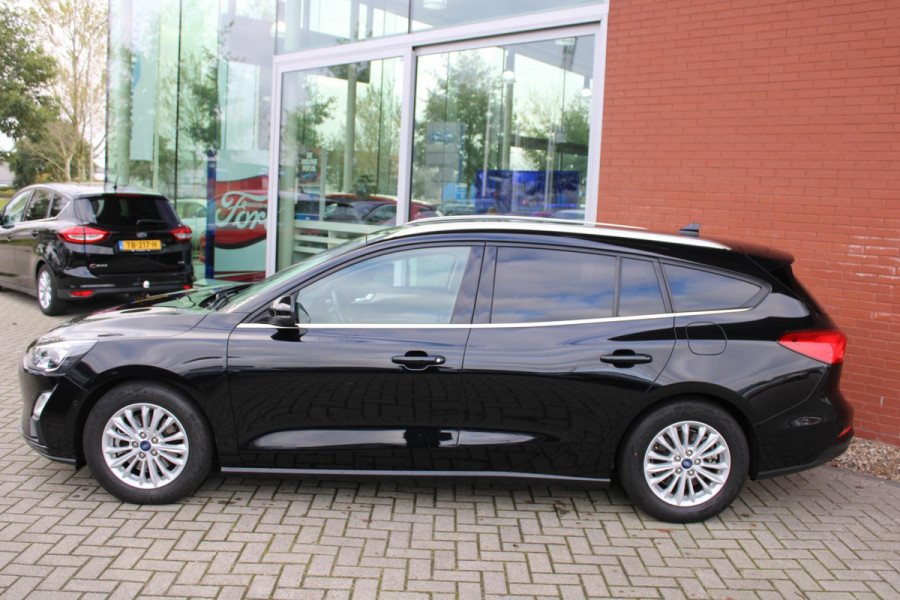 Ford FOCUS Wagon 1.5 EcoBlue Titanium Business | Trekhaak | Adaptive cruise control | Head up display | Climate Control