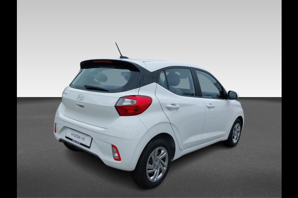 Hyundai i10 1.0 Premium VAN: €21.995 VOOR: €18.450