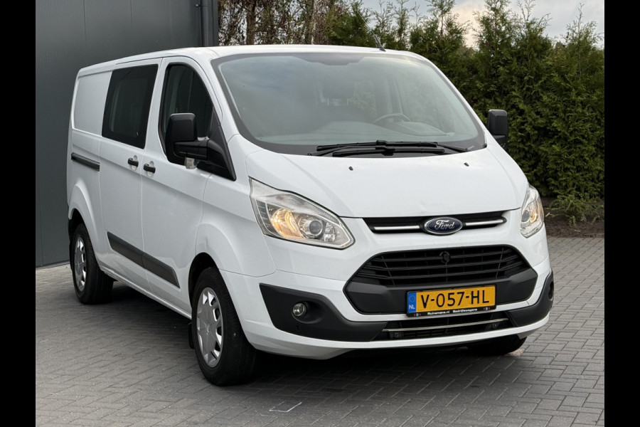 Ford Transit Custom 2.0 TDCI 131 PK EURO 6 / L2H1 / 1e EIG. / DUBBELE CABINE / 2.8 TONS TREKHAAK / AIRCO / DUBBEL CABINE