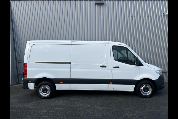 Mercedes-Benz Sprinter 311 2.2 CDI L2H1*AUTOMAAT*A/C*TREKHAAK*CRUISE*TEL*