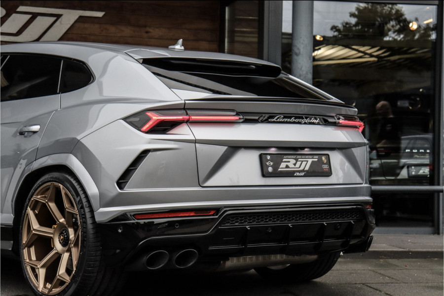 Lamborghini Urus 4.0 V8 **Carbon/Alcantara/Ceramic/B&O 3D/Gele stiksels**