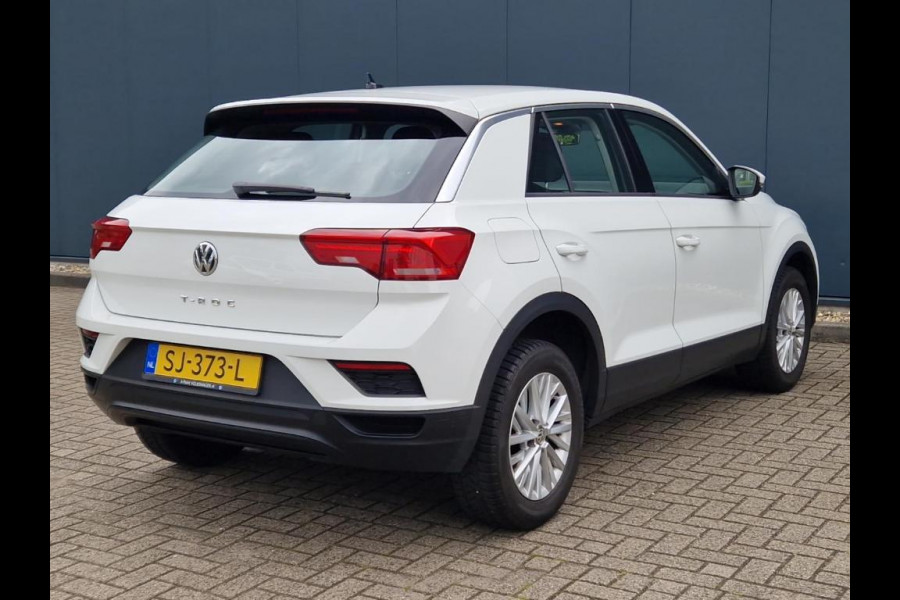 Volkswagen T-Roc 1.0 TSI Style Airco Bluetooth 16" LM Velgen Lane Assist NL Auto NAP APK 01-2026