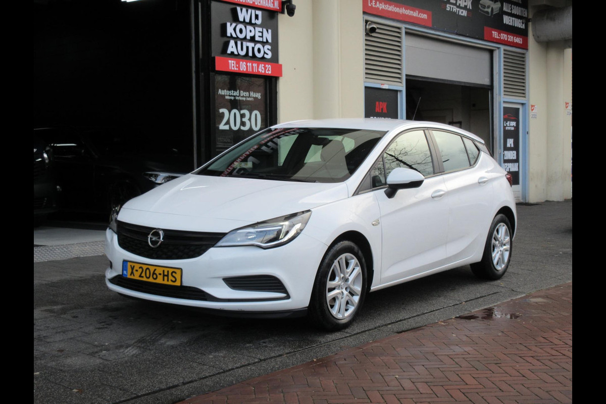 Opel Astra 1.0 Edition 5 Deurs Airco PDC