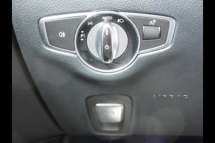 Mercedes-Benz E-Klasse 200 Premium Leer Navi Camera