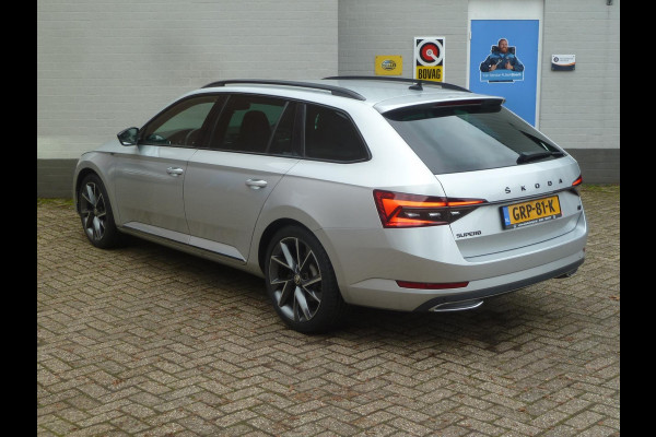 Škoda Superb Combi 1.4 TSI iV Sportline|Sportstoelen|Memory|Virtual-Cockpit|Keyless-Entry|Canton-Audio|Matrix-LED