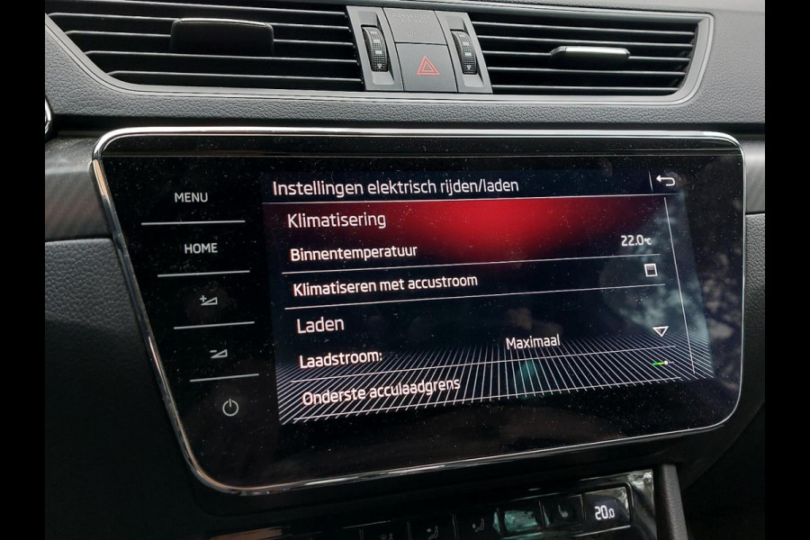 Škoda Superb Combi 1.4 TSI iV Sportline|Sportstoelen|Memory|Virtual-Cockpit|Keyless-Entry|Canton-Audio|Matrix-LED