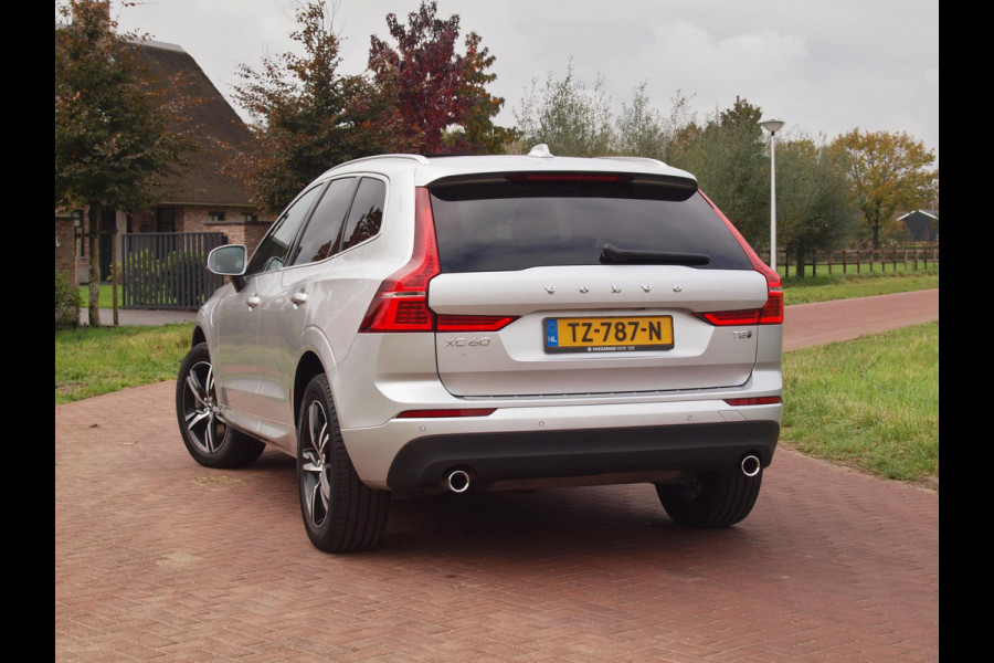 Volvo XC60 2.0 T8 Twin Engine AWD Momentum | Panormadak | Trekhaak | 360 Camera | Apple Carplay | Cruise Control |