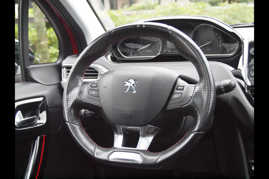 Peugeot 208 1.2 PureTech GT-line | Camera | Apple Carplay | Cruise Control | Glazen dak |