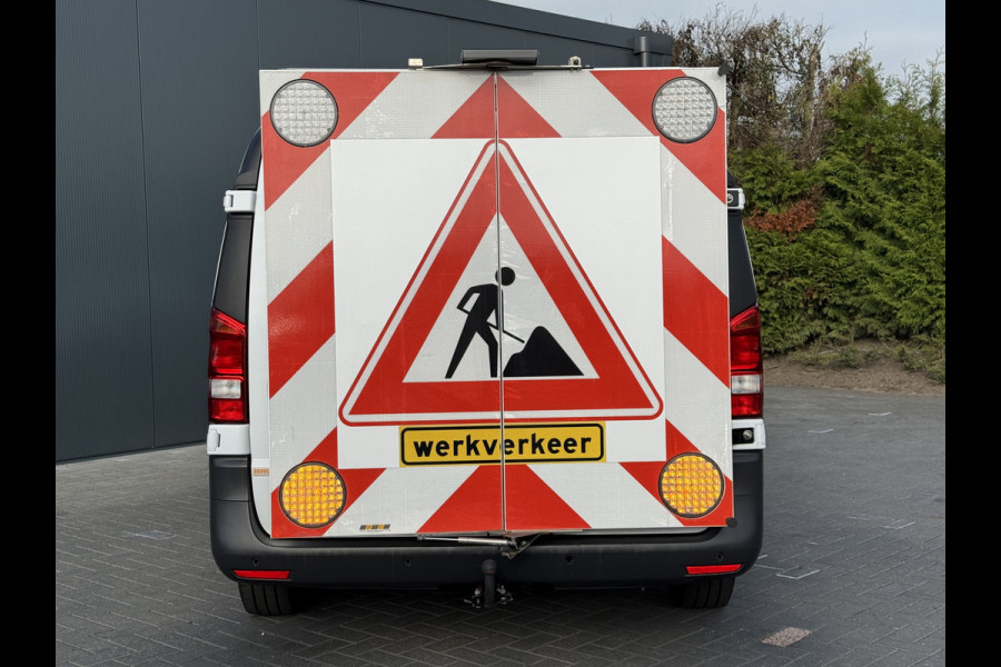 Mercedes-Benz Vito 116 CDI 164 PK / L2H1 / TREKHAAK / CAMERA / WERKVERKEER / ZWAAIBALK / ROLLSIGN / ACTIERAAM