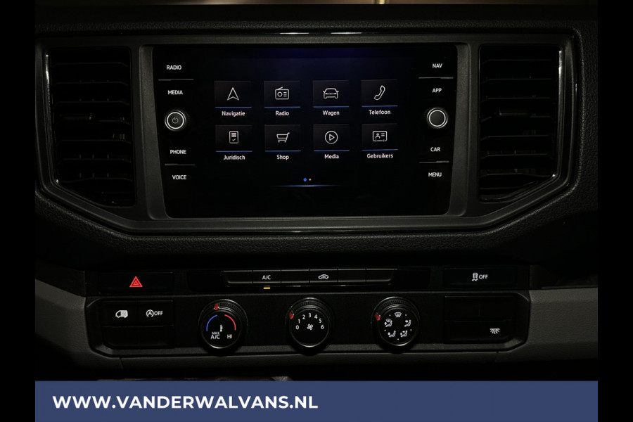 Volkswagen Crafter 2.0 TDI 140pk L3H3 L2H2 Euro6 Airco | Navigatie | Apple Carplay | 3000kg Trekhaak android auto, bijrijdersbank