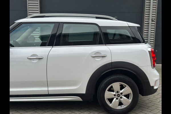 MINI Countryman 1.5 SALT, airco, navigatie, cruisecontrol,dakrails