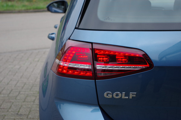 Volkswagen Golf 1.0 TSI 115 PK Connected Series, Camera, Apple-Carplay, DAB, Afn. Trekhaak, Climate Control