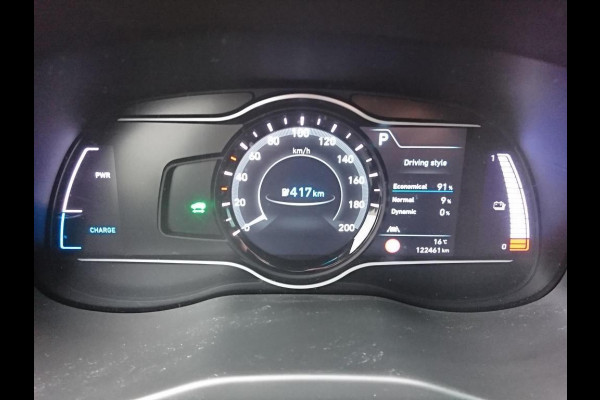 Hyundai Kona EV Premium 64 kWh