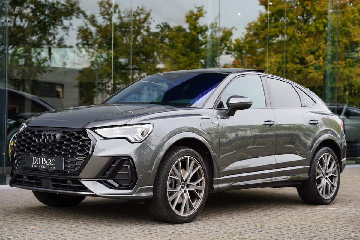 Audi Q3 Sportback 45 TFSI e S Edition Panoramadak Virtual Cockpit