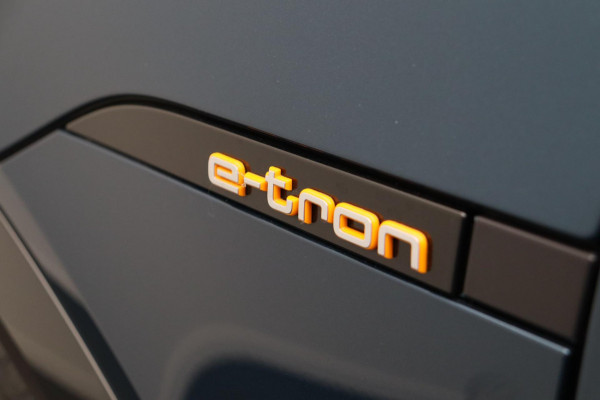 Audi e-tron E-tron 55 quattro 95kWh S/Line Pano/dak